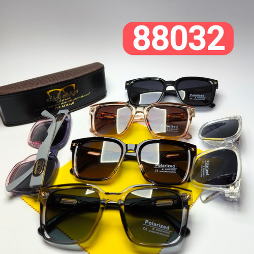 عینک آفتابی زنانه پلاریزه سلین Celine مدل 88032